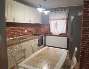 Appartement 3 chambres à vendre dans Cluj-napoca, zone Manastur