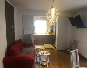 Appartement 3 chambres à vendre dans Floresti