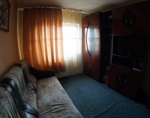 Appartement 4 chambres à vendre dans Cluj-napoca, zone Manastur