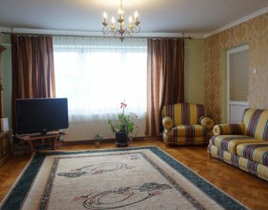 Apartament de vanzare cu 3 camere, 91 mp, strada Titulescu, ocupabil imediat