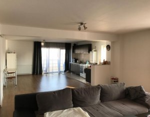 Apartament 3 camere, decomandat, 123 mp, 3 terase, garaj subteran, zona Clujana