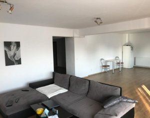 Apartament 3 camere, decomandat, 123 mp, 3 terase, garaj subteran, zona Clujana