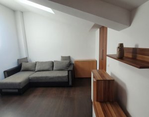 Vanzare apartament 3 camere, ultrafinisat, Floresti