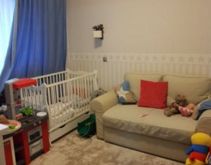 Vanzare apartament cu 3 camere pe doua nivele, utrafinisat, zona Terra