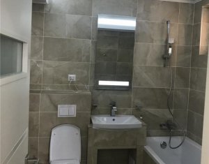 Apartament de vanzare 3 camere, ultrafinisat, zona Alverna