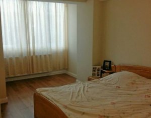 Vanzare apartament cu 3 camere in Manastur, zona Restaurant Roata