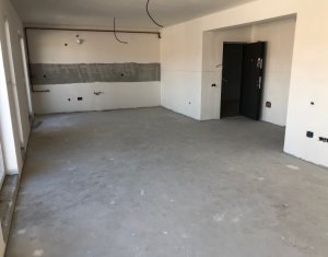 Appartement 3 chambres à vendre dans Floresti