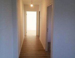 Apartament 3 camere ultrafinisat, etaj intermediar zona Complex Diana Gheorgheni