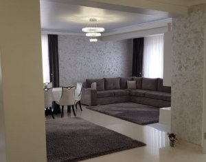 Apartment 3 rooms for sale in Floresti