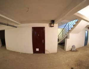 Vanzare apartament 2 camere cu garaj si boxa la subsol, zona Oncos Buna Ziua