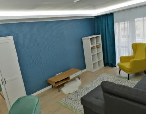 Vanzare apartament 3 camere decomandate, ultrafinisat, zona Interservisan
