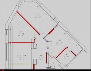 Apartament de 4 camere, decomandat, cladire interbelica, Centru