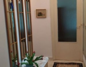 Apartament de vanzare, 3 camere, 65 mp, etaj intermediar, Gheorgheni