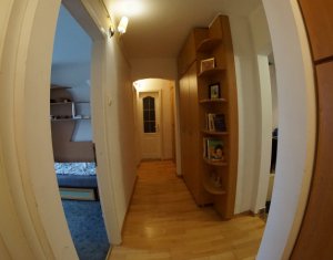 Appartement 4 chambres à vendre dans Cluj-napoca, zone Zorilor