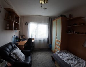 Appartement 4 chambres à vendre dans Cluj-napoca, zone Zorilor