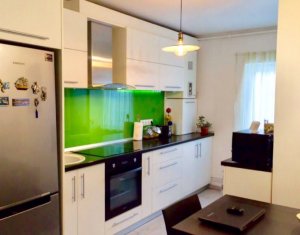 Vanzare apartament 3 camere decomandate, zona Interservisan Gheorgheni