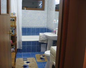 Appartement 3 chambres à vendre dans Cluj-napoca, zone Marasti