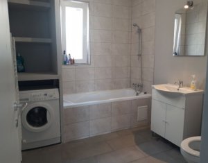 Vanzare apartament cu 3 camere in Floresti, zona complex Terra