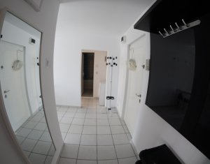 Apartament de vanzare, 2 camere, 55 mp, etaj intermediar, Gheorgheni!