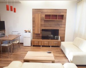 Apartament 2 camere, mobilat modern, garaj, Centru, zona Piata Avram Iancu