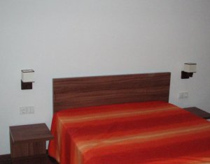 Apartament 2 camere, mobilat modern, garaj, Centru, zona Piata Avram Iancu