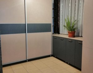 Apartament cu 3 camere, Plopilor, bloc nou