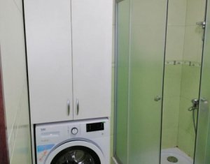 Appartement 3 chambres à vendre dans Cluj-napoca, zone Plopilor