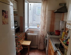 Apartament 3 camere, 43 mp, mobilat, Manastur, zona Mehedinti 