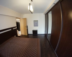 Appartement 3 chambres à vendre dans Cluj-napoca, zone Marasti