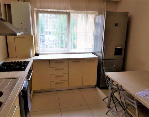 Apartament 3 camere, decomandat, 67 mp, in Marasti, zona Cinema Marasti