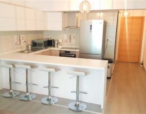 Apartament superb, 3 camere, 73 mp, ultrafinisat, terasa, parcare, la Viva City