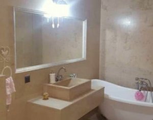 Vanzare apartament 2 camere superfinisat, parcare subterana, zona Kaufland