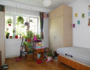 Apartment 3 rooms for sale in Cluj-napoca, zone Manastur