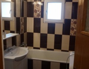 Exclusivitate! Vanzare apartament cu 2 camere, decomandat, zona Intre Lacuri