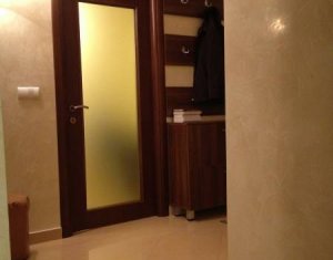 Apartament de vanzare 3 camere decomandat, 65 mp, Marasti, etaj 2, garaj