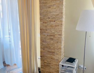 Vand apartament de 3 camere, etaj intermediar, parcare subterana, zona Borhanci