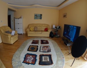 Apartament 3 camere, decomandat, imobil nou, zona Campului