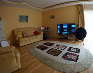 Appartement 3 chambres à vendre dans Cluj-napoca, zone Manastur