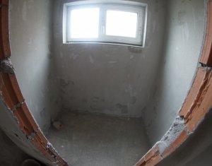 Appartement 4 chambres à vendre dans Cluj-napoca, zone Dambul Rotund