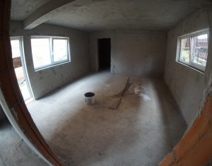 Lakás 4 szobák eladó on Cluj-napoca, Zóna Dambul Rotund