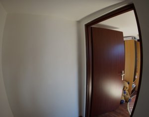 Appartement 3 chambres à vendre dans Cluj-napoca, zone Manastur