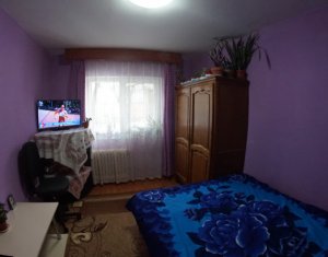 Apartament 3 camere decomandat, zona Kaufland