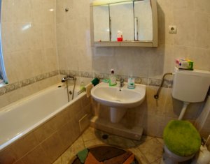Vand apartament 97 mp, 2 dormitoare, living+bucatarie, 2 bai, Gheorgheni