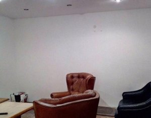 Apartament de vanzare cu 3 camere, zona Hasdeu