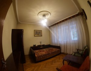 Apartament cu 2 camere, cartier, Andrei Muresanu
