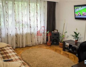 Vand apartament 3 camere decomandat, zona Iulius, cartierul Gheorgheni