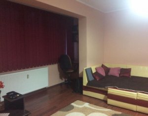 Vanzare apartament cu 3 camere in Gheorgheni, et 2