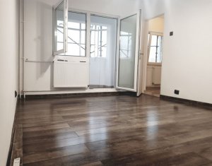 Vanzare apartament 1 camera superfinisat, zona Plopilor, ideal investitie