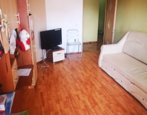 Apartament 3 camere decomandate, de vanzare, in zona FSEGA