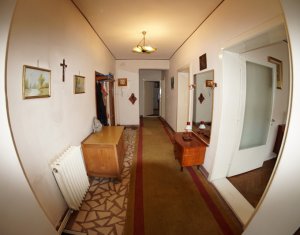 Vanzare apartament 4 camere, confort lux, semicentral, zona Napoca
